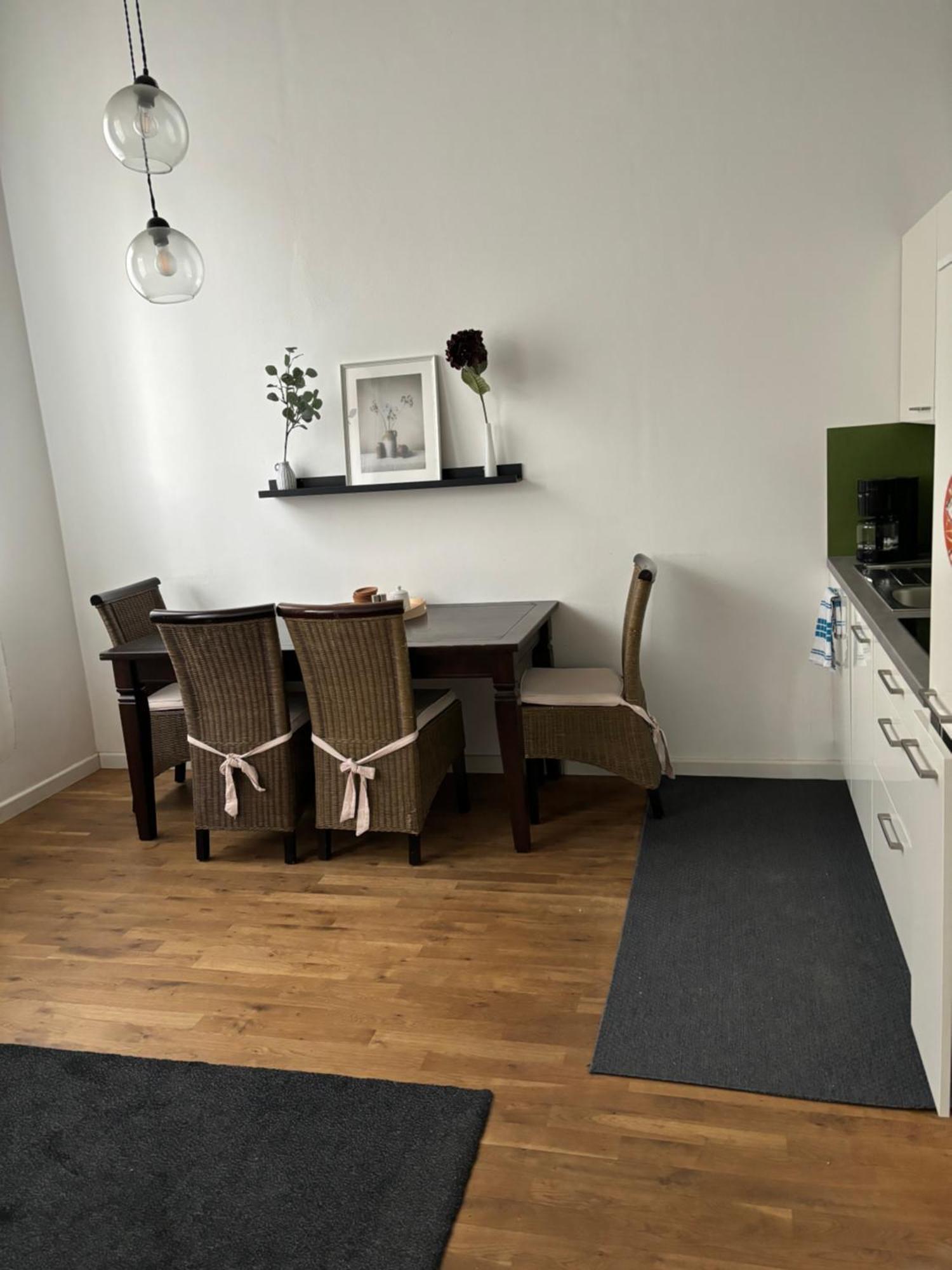 Tolle Zentrale Stadtwohnung In Berlin-weissensee-prenzlauer Berg